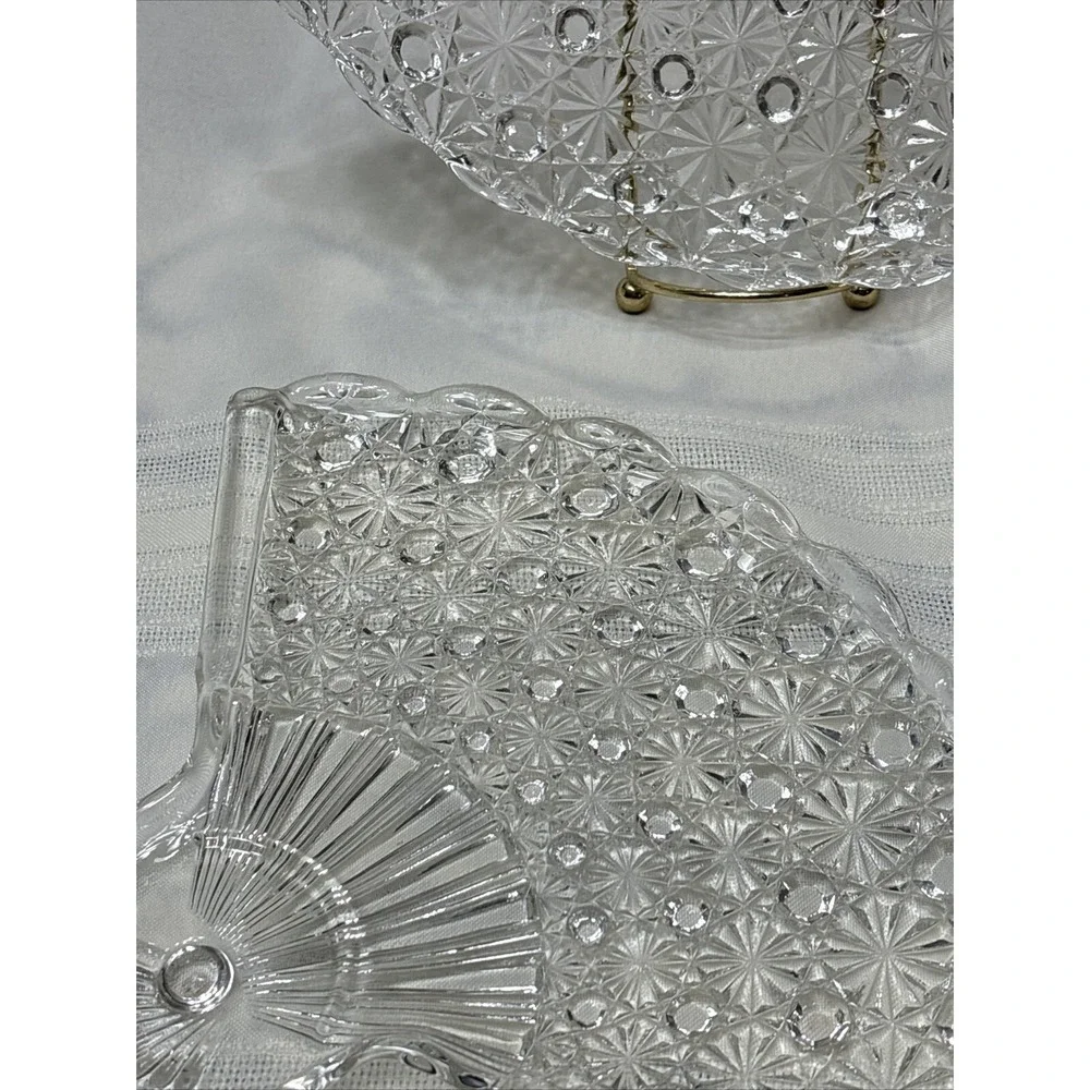 4 Vtg Fan Vanity Tray Dishes Daisy Button Pattern Anchor Hocking Party Christmas